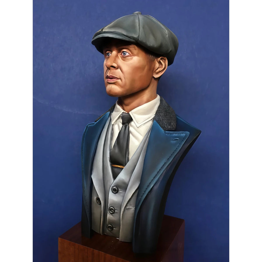 1/10 Scale Resin Unpainted Model Kit, Birmingham Gangster Unassembled and Unpainted GK