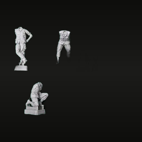 WWII US Servicemen Barracks Scene 3-Figure Set 1/35 Resin Kit