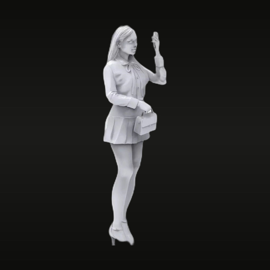 Business Woman in Casual Attire 1/35 Resin Figure Kit - unpainted resin model kit