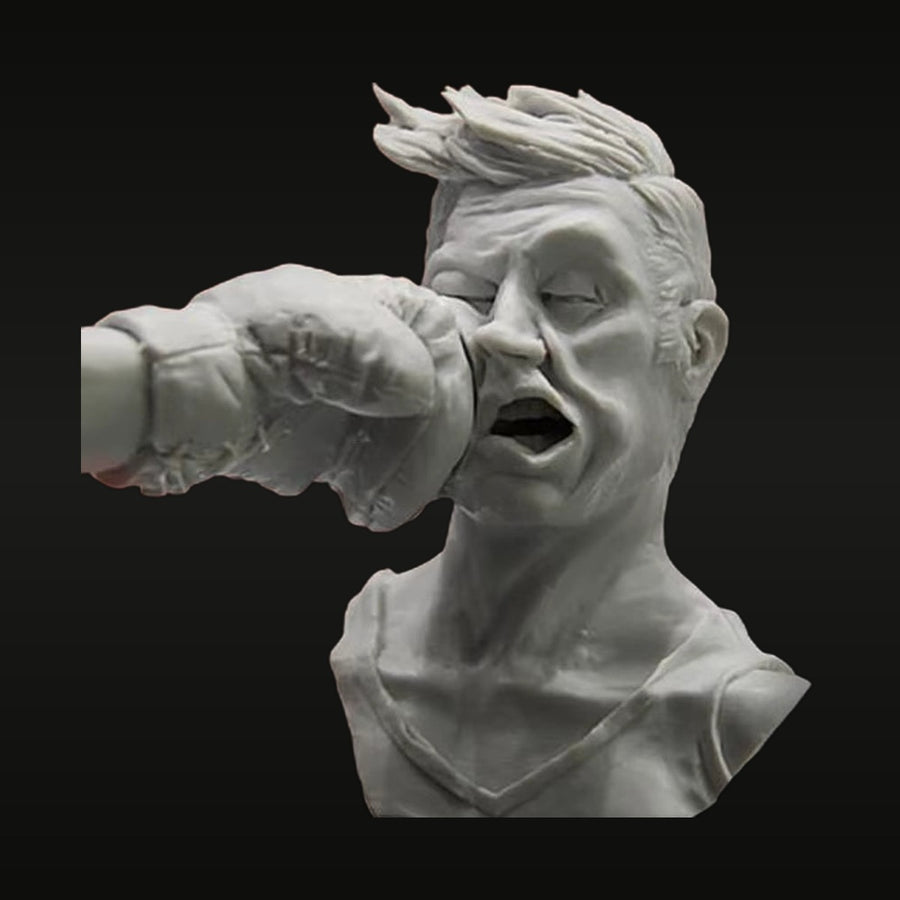 Male Bust Being Punched Boxing Dynamic Action 1/12 Resin Kit - unpainted resin model kit