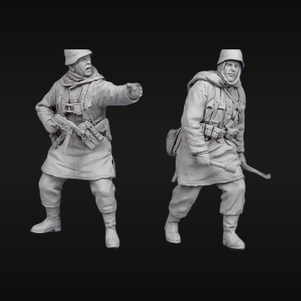 WWI German Soldiers Winter Combat Greatcoats 1/35 Resin Figure Kit