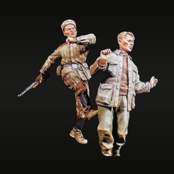 WWII Soviet Advancing Infantry 2-Figure Set 1/35 Resin Kit