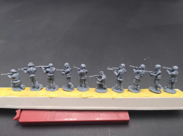 Modern US Military Squad 10-Figure Set 1/72 Scale Resin Kit