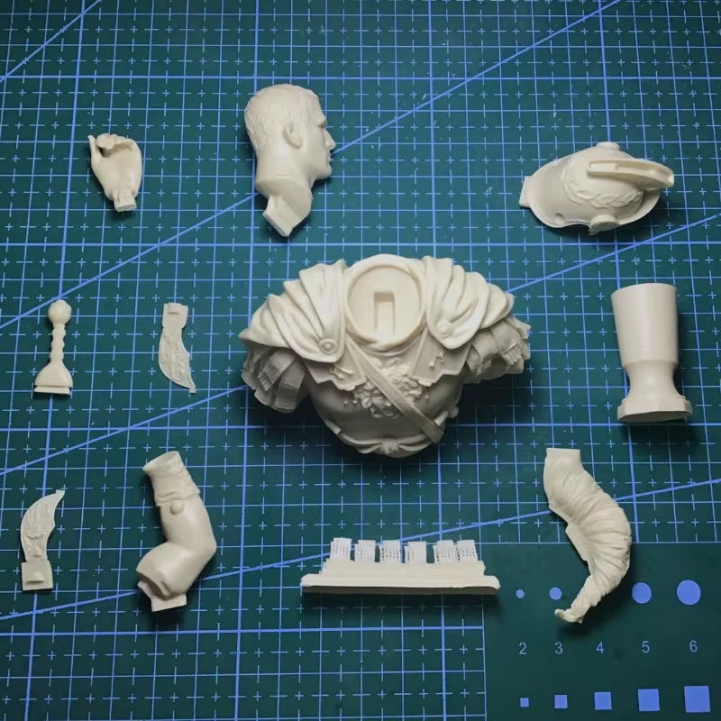 Ancient Roman Centurion Officer with Segmented Armor 1/10 Resin Bust Kit - resin model view 3