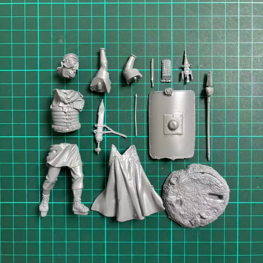 Ancient Roman Centurion with Pilum 75mm Resin Bust Kit - resin model view 5