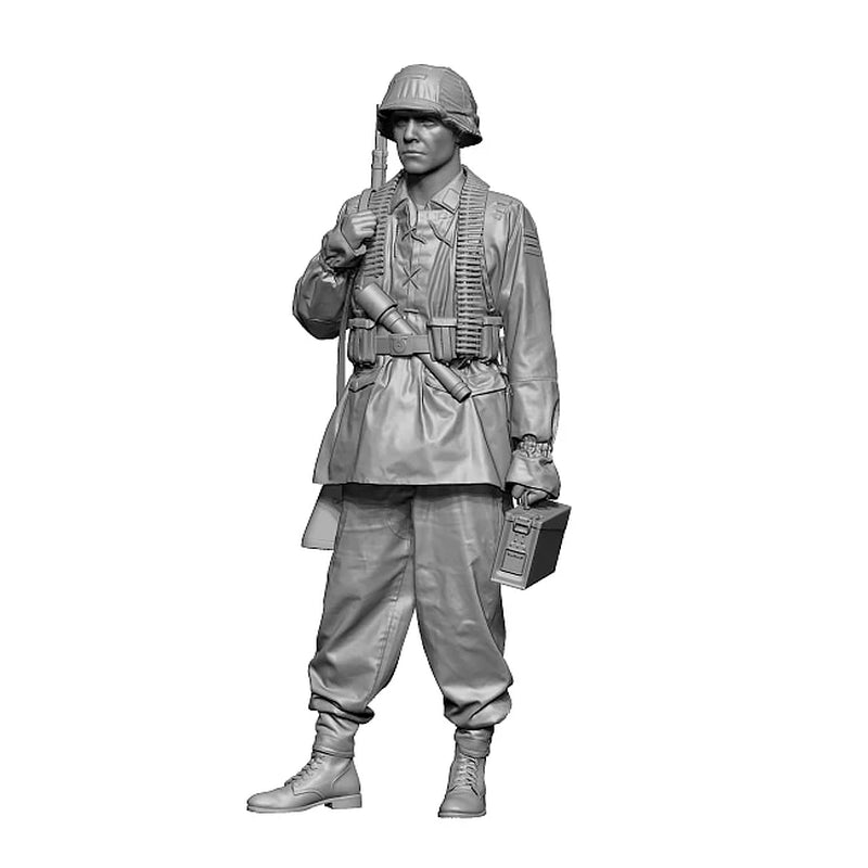 WWII German Wehrmacht Soldier Kar98k Rifle 1/35 Resin Figure Kit - resin model view 2