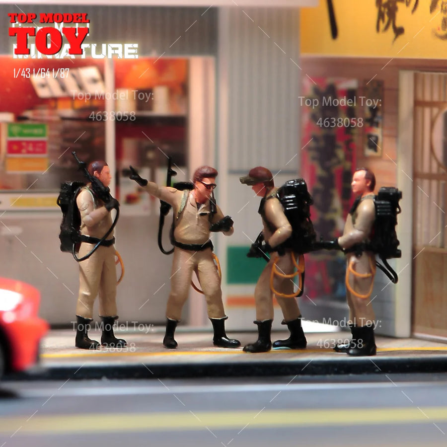 Ghostbusters Team with Proton Packs 4-Figure Set 1/64 Resin Kit - resin model view 5