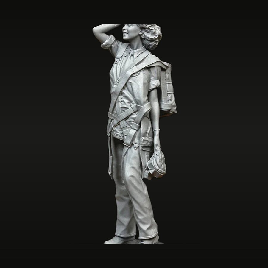 WWII British Female Pilot ATA 1/16 Scale Resin Figure - unpainted resin model kit