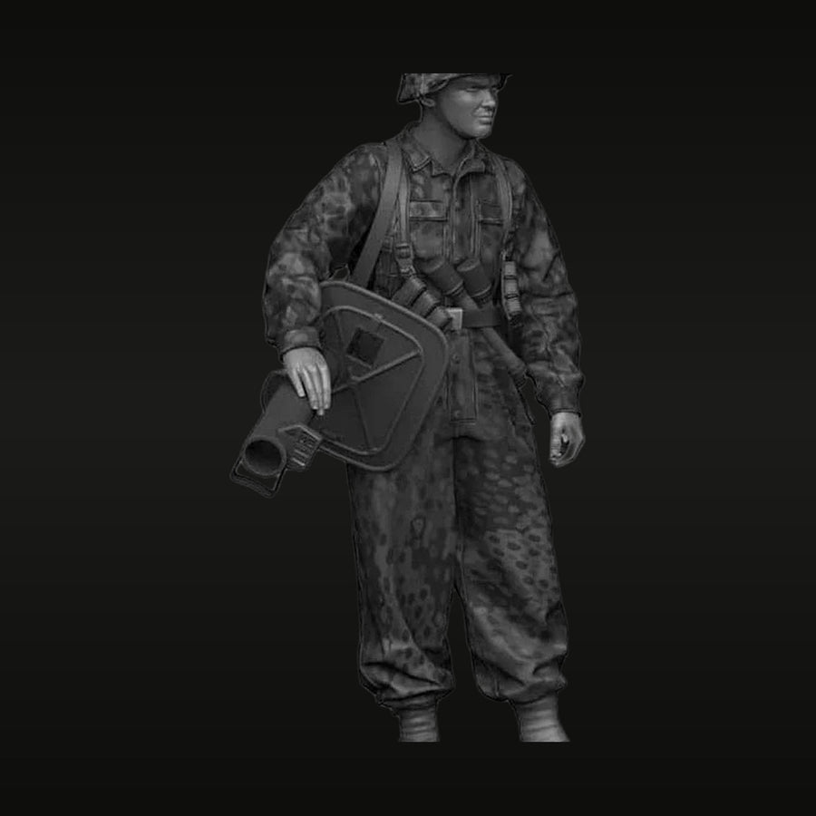 WWII US Army Ammunition Carrier Splinter Camo 1/35 Resin Figure - unpainted resin model kit
