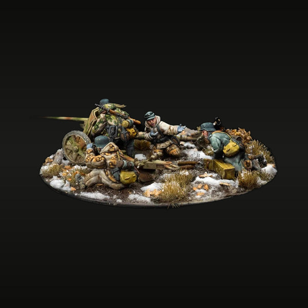 WWII Soviet Anti-Tank Gun Crew Winter Diorama 28mm Resin