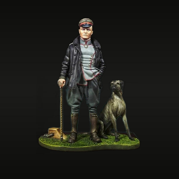 WWI German Red Baron Manfred von Richthofen with Dog 54mm Resin Figure Kit