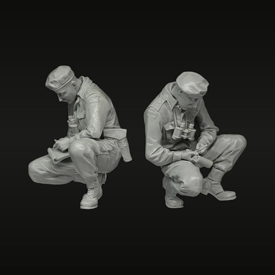WWII British Soldiers Planning Normandy 1944 1/35 Resin Figure Kit - unpainted resin model kit