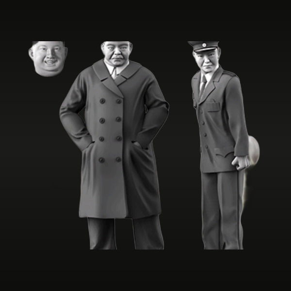 WWII Soviet High Command Officers in Greatcoats 1/35 Resin Figure Kit