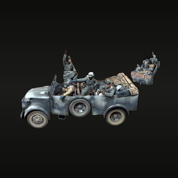 WWII German Light Staff Car with Infantry 1/35 Resin Vehicle Kit