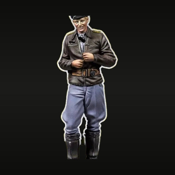 WWII German Luftwaffe Pilot Officer Service Dress 1/35 Resin Figure