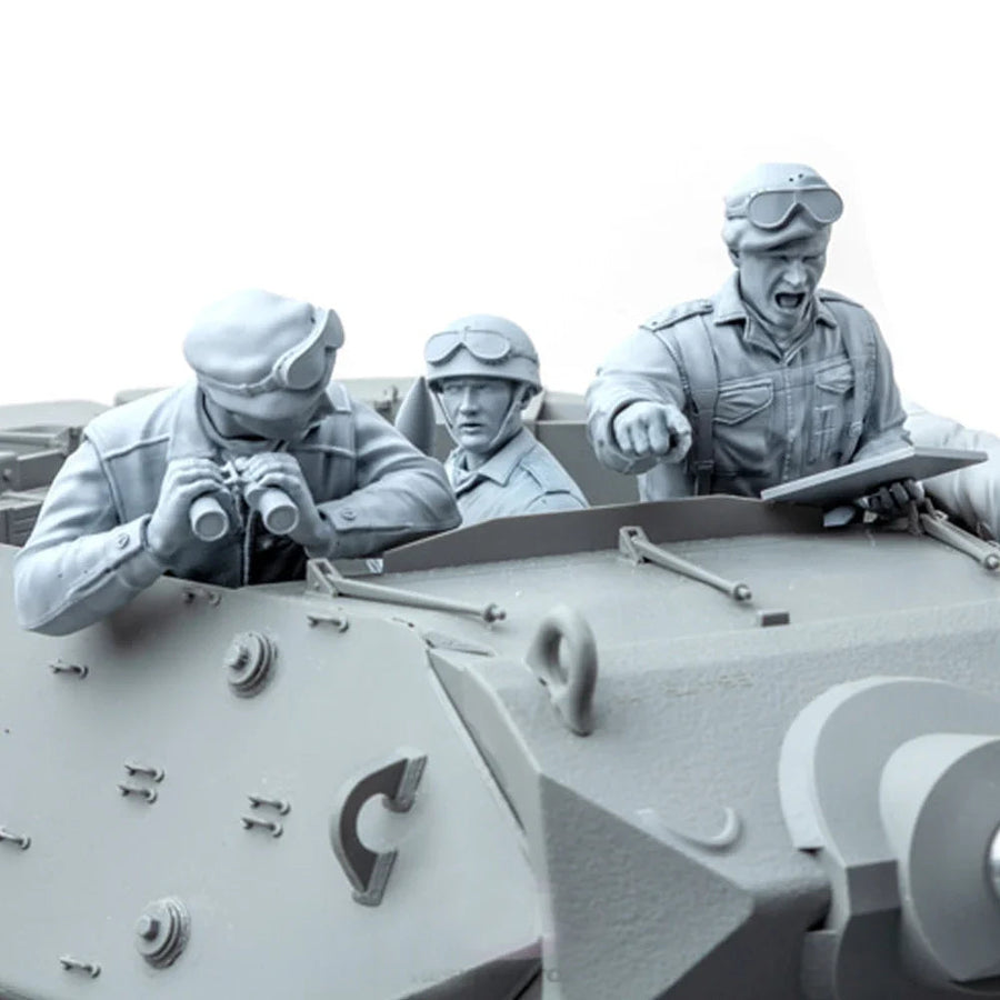 WWII British M10 Achilles Tank Crew Set of 3 1/16 Resin Figure Kit - unpainted resin model kit