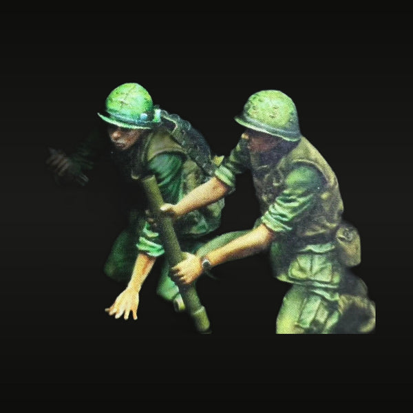 WWII US Marine Corps Soldiers with M1 Garand 1/35 Resin Figure Kit