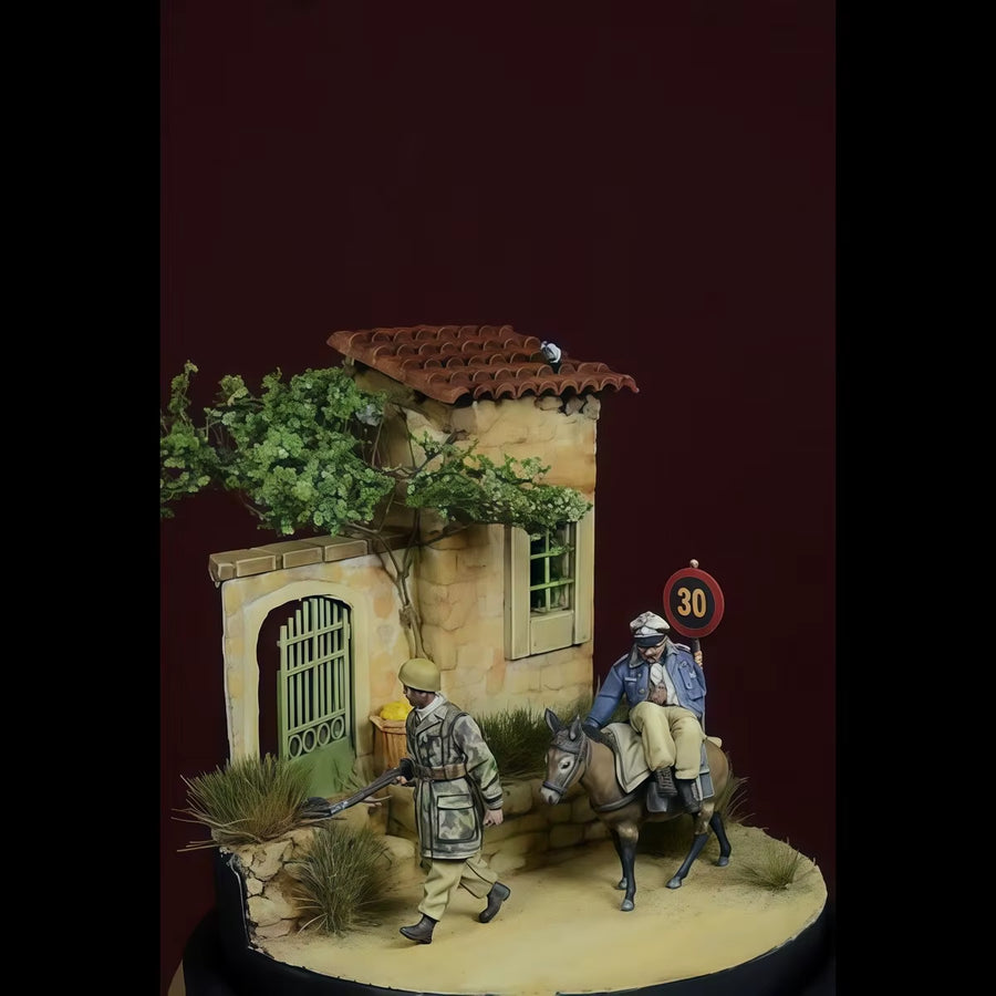 WWII German Africa Korps Diorama Set with Villa 1/72 Resin Kit - resin model view 3