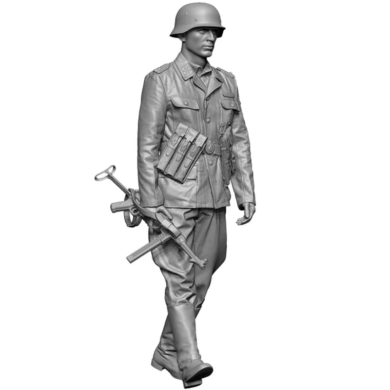 WWII German Soldier with Kar98k Field Uniform 1/35 Resin Figure Kit - resin model view 2