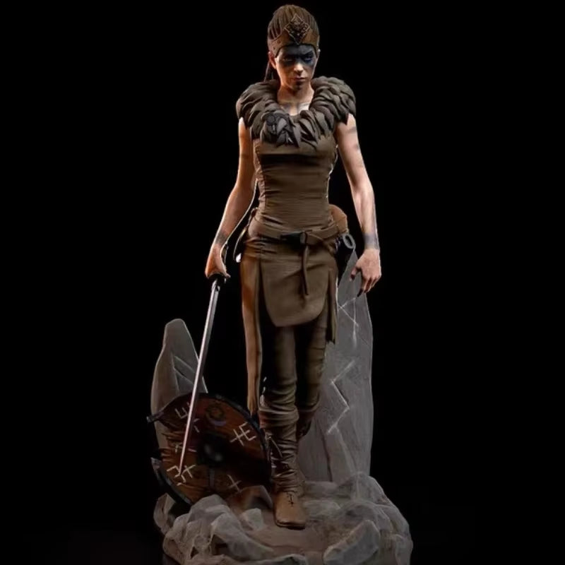 Fantasy Female Warrior Senua with Battle Axe 1/24 Resin Figure Kit - resin model view 2