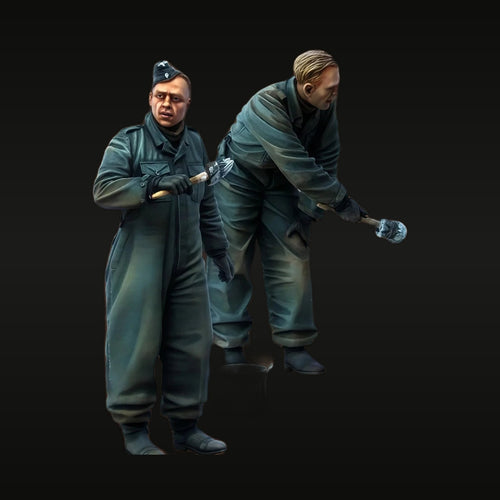 SS Tankman Winter Painting Set WWII 1/35 Resin Figure Kit
