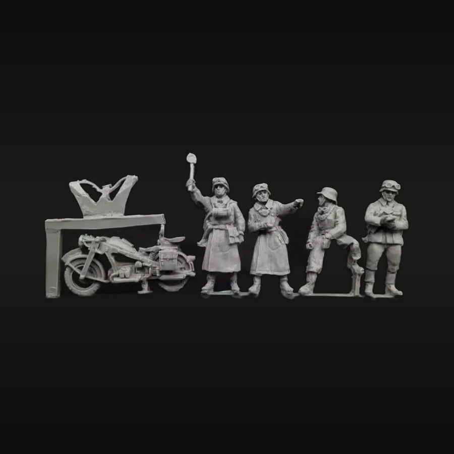 WWII German Soldiers with Motorcycle & Shelter 1/72 Resin Diorama Kit - unpainted resin model kit