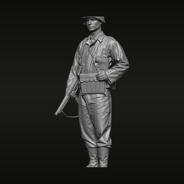 WWII US Army Sergeant with M1 Garand at Attention 1/16 Resin Figure