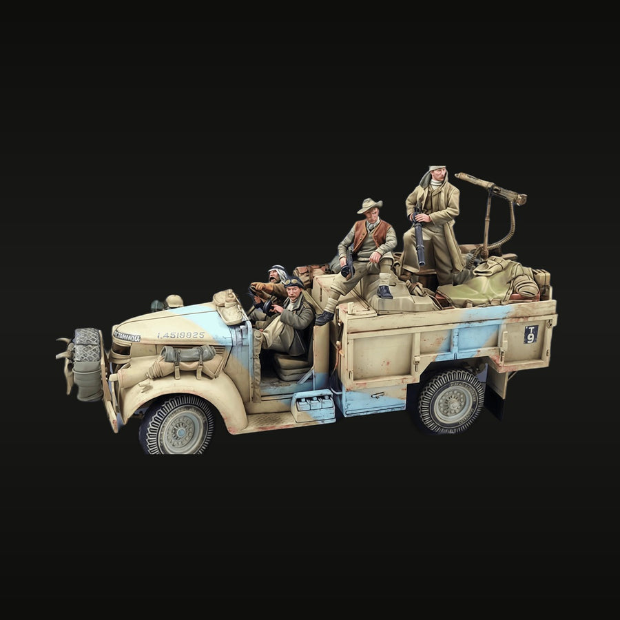 WWII British LRDG Chevrolet 30cwt Truck with Crew 1/35 Resin Kit - unpainted resin model kit