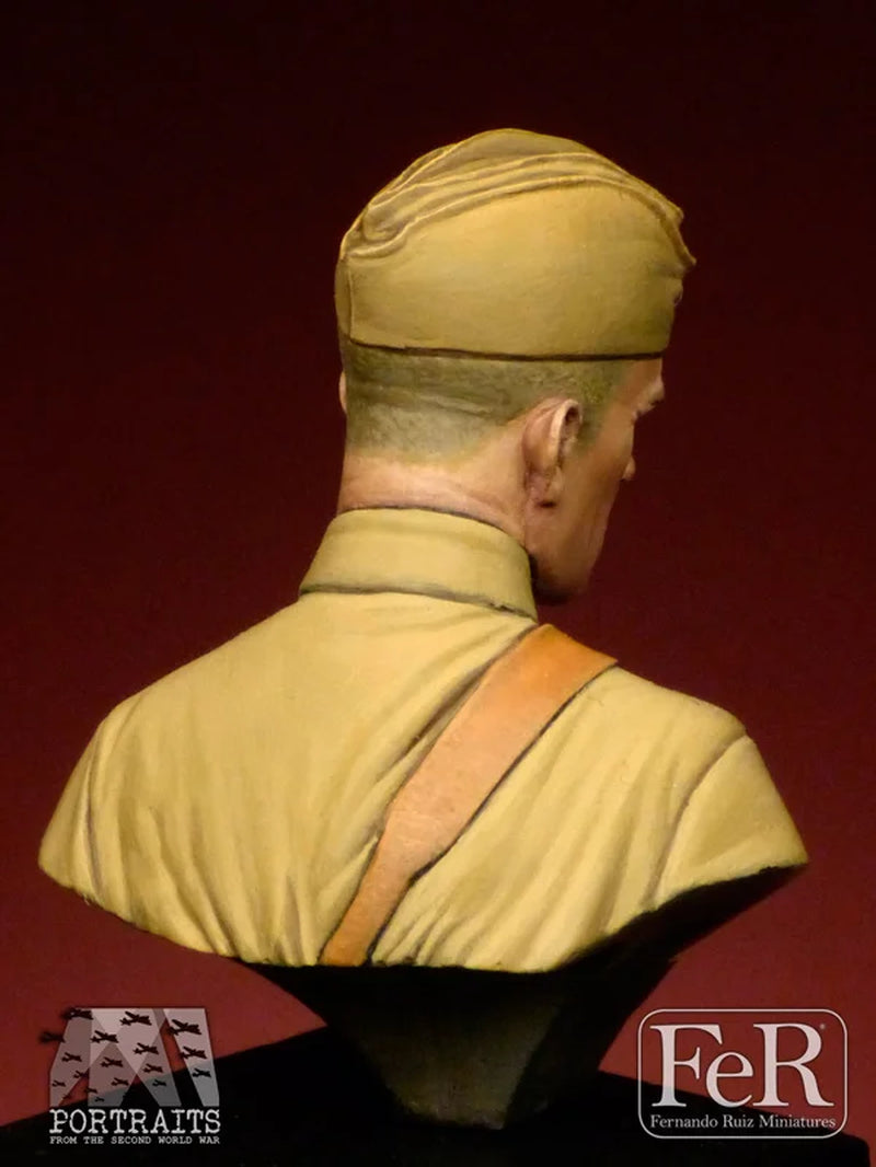 Resin Kit X-113 Resin Bust of Lieutenant Barbarossa