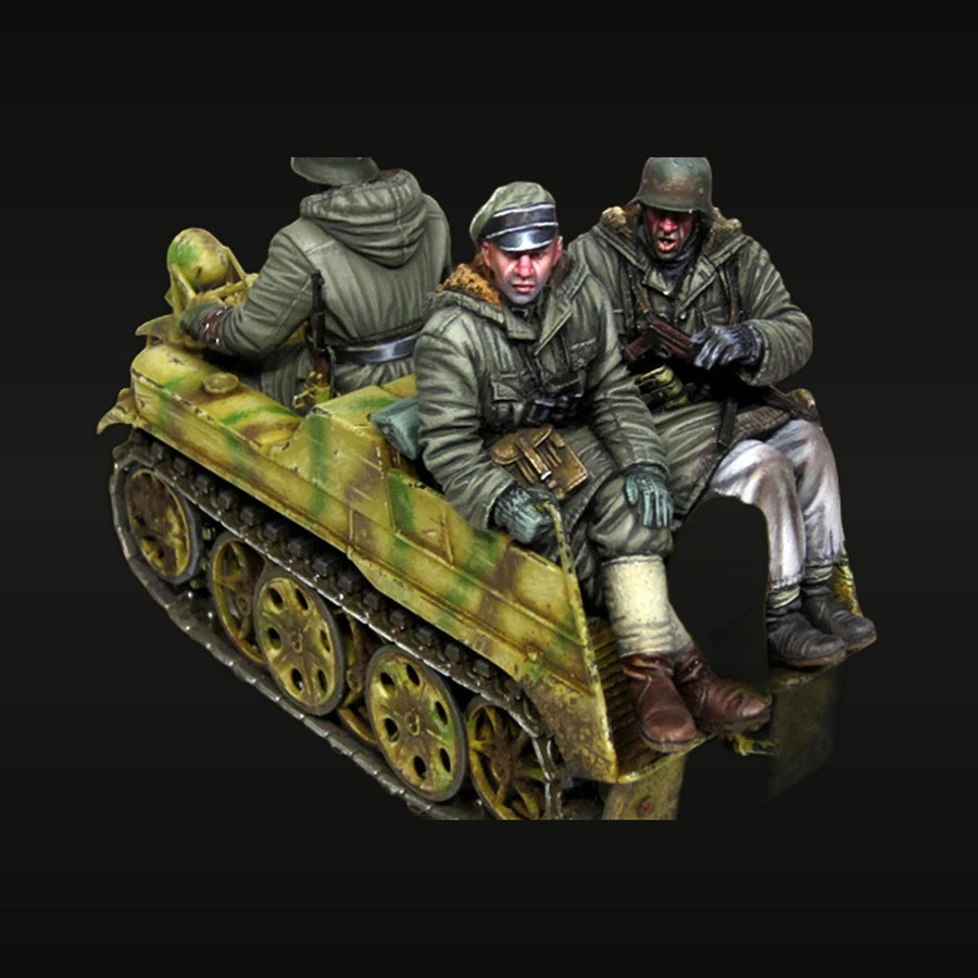WWII German Halftrack Panzergrenadier Crew 1/35 Resin 4-Figure Set - unpainted resin model kit