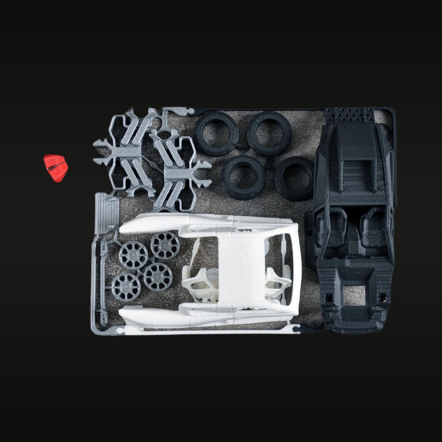 White Pickup Truck Off-Road Vehicle 1/50 Scale Resin Model Kit - unpainted resin model kit