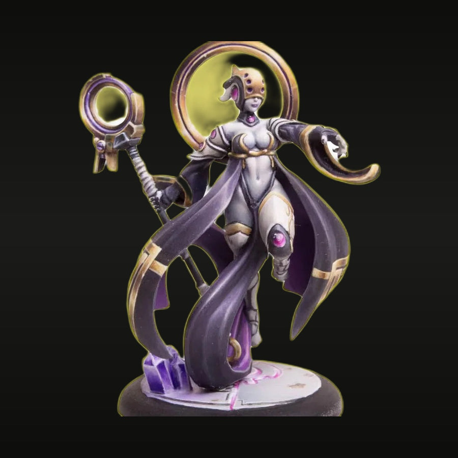 Fantasy Alien Sorceress with Staff and Orb 30mm Resin Figure Kit - unpainted resin model kit