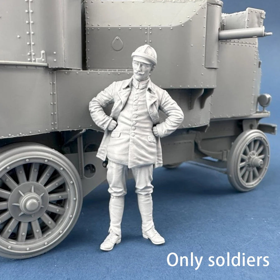 WWI German Officer Parade Uniform Peaked Cap 1/35 Resin Figure - resin model view 2