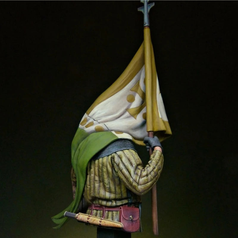 Medieval Norman Knight Bust with Nasal Helmet and Kite Shield 1/12 Resin Kit - resin model view 4