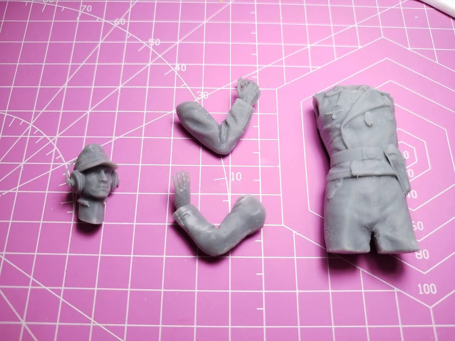 1/16 Resin Model Figure GK , Unassembled and Unpainted Kit