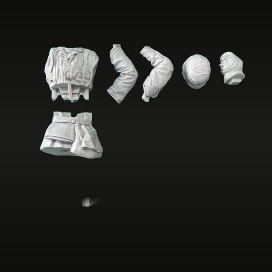 WWII German Soldier with Wrapped Head 1/10 Resin Figure Kit - unpainted resin model kit