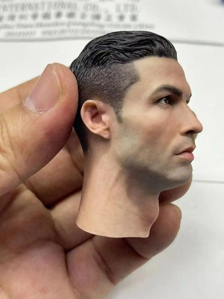 1/6 Scale Cristiano Ronaldo Head Sculpt Calm/Smile Ver. Head Carving Model Fit 12