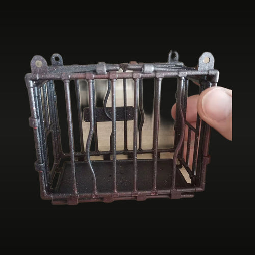 Metal Diamond Plate Floor Accessory 1:24 Resin Diorama Kit