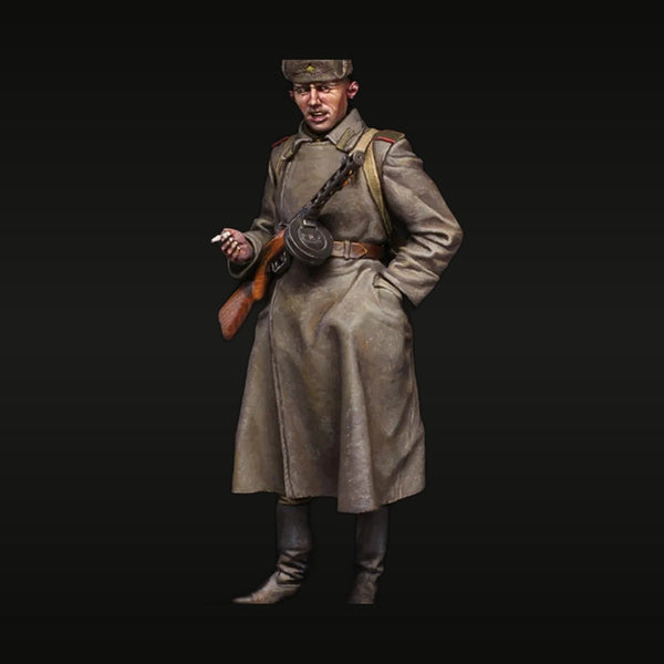 WWII Soviet Red Army Soldier with Mosin-Nagant Greatcoat 1/16 Resin Bust Kit