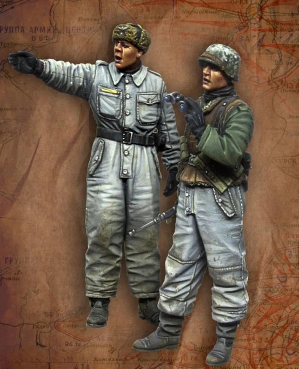 WWII German Wehrmacht Officers Eastern Front Winter 1/35 Resin Kit