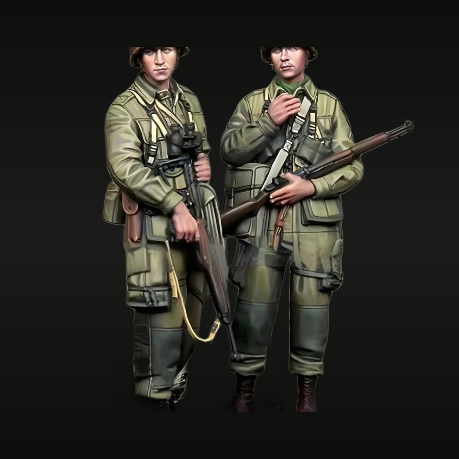 WWII US Airborne Soldier 2-Figure Set M1 Helmet 1/35 Resin Kit - unpainted resin model kit