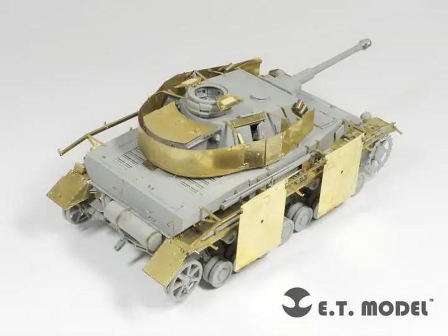 WWII German Panzer IV Upgrade Detail Parts Set 1/35 Resin Kit - resin model view 4
