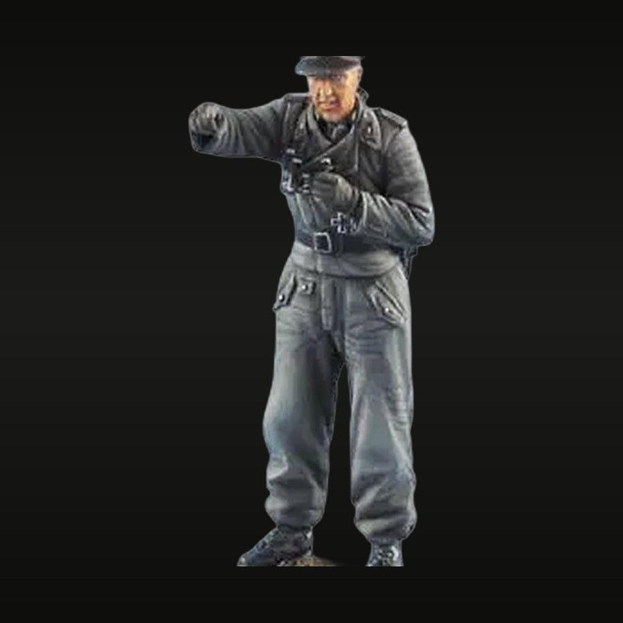 WWII German Luftwaffe Officer with Binoculars 1/35 Resin Figure - unpainted resin model kit