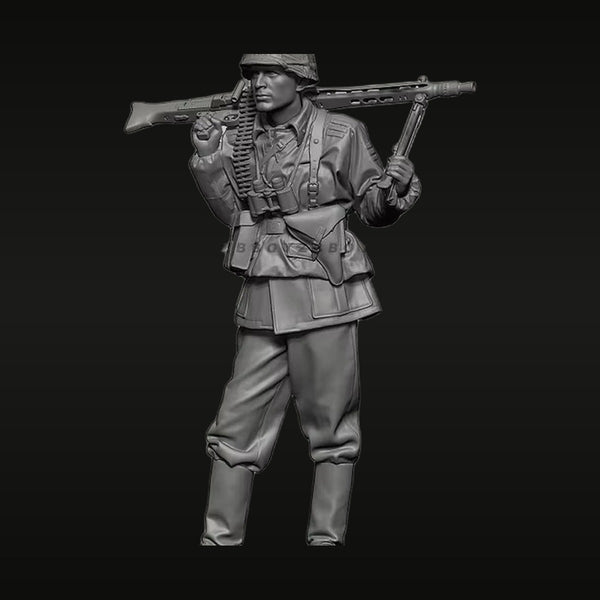 WWII German MG42 Gunner with Ammunition Belt 1/35 Resin Figure Kit