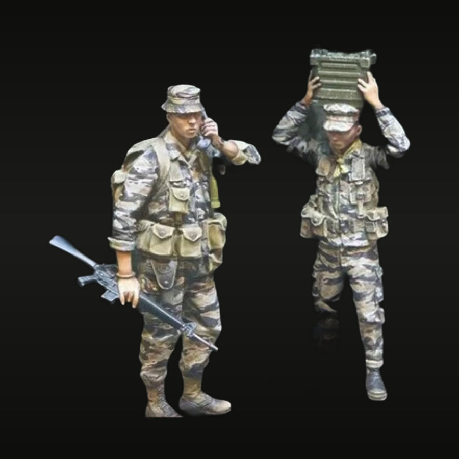 Vietnam War US Soldiers M16 & Ammo Box Set 1/35 Resin Figure Kit - unpainted resin model kit