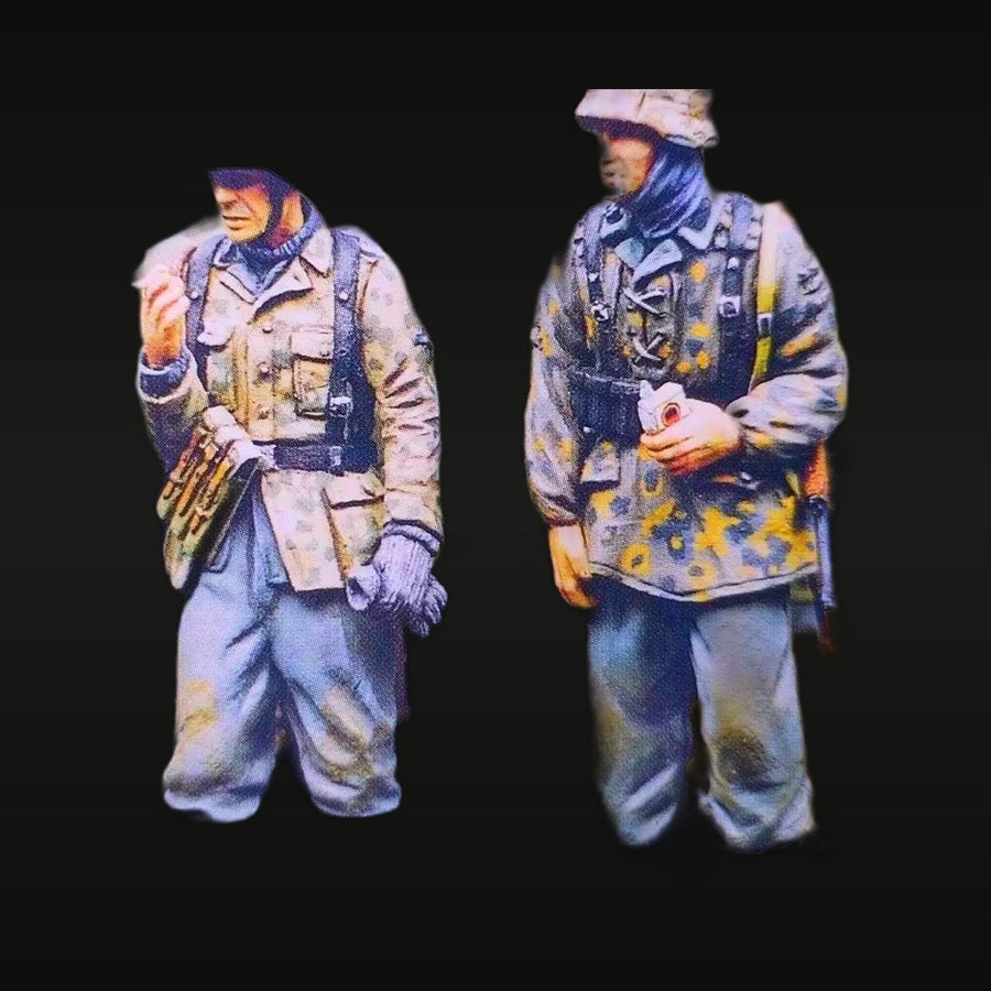 WWII German Waffen SS Winter Ardennes 1944 Set of 2 1/35 Resin Figure Kit - unpainted resin model kit