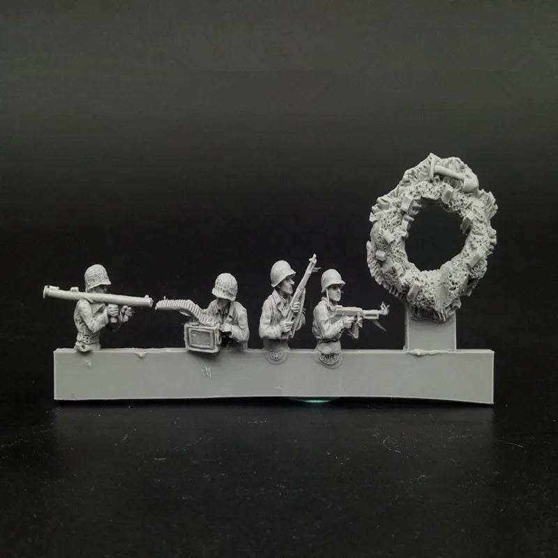 WWII US Infantry Squad in Foxhole Positions 1/72 Resin Figure Set - resin model view 3