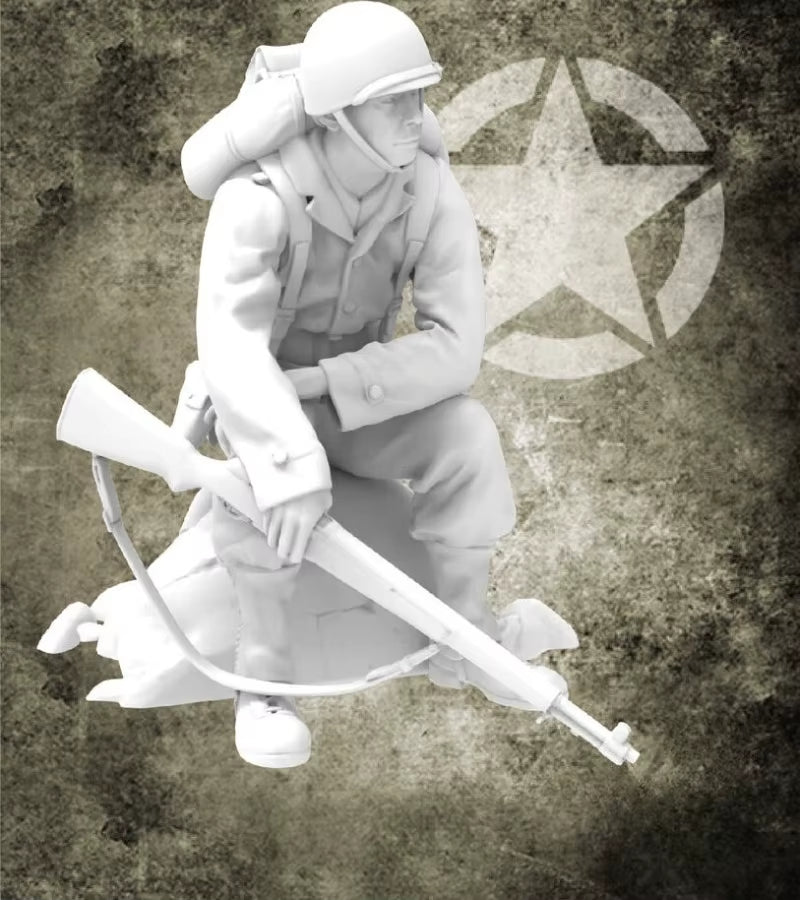 WWII US Army Soldier Climbing Assault Pose 1/35 Resin Figure Kit - resin model view 2