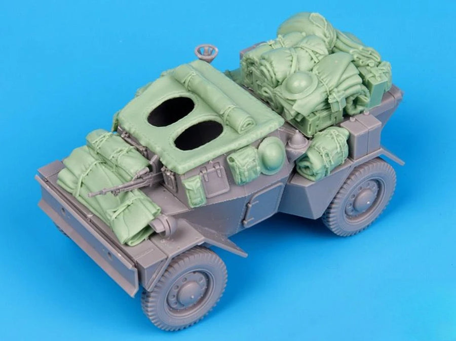 WWII British Mk III Daimler Armored Car with Stowage 1/35 Resin Vehicle Kit - resin model view 3