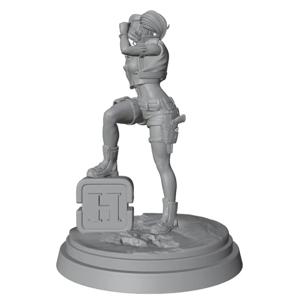 75mm Female Warrior in Power Suit, Resin Model Figure Kit, Sci-Fi Theme, Unassembled and Unpainted